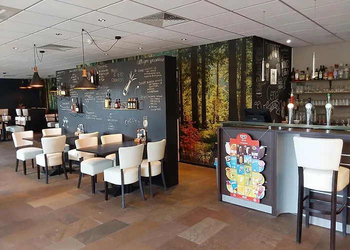 Сasa de vacaciones Rumah Senang Wellness Met Hottub En Tuin *