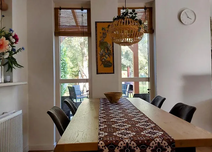 Rumah Senang Wellness Met Hottub En Tuin *