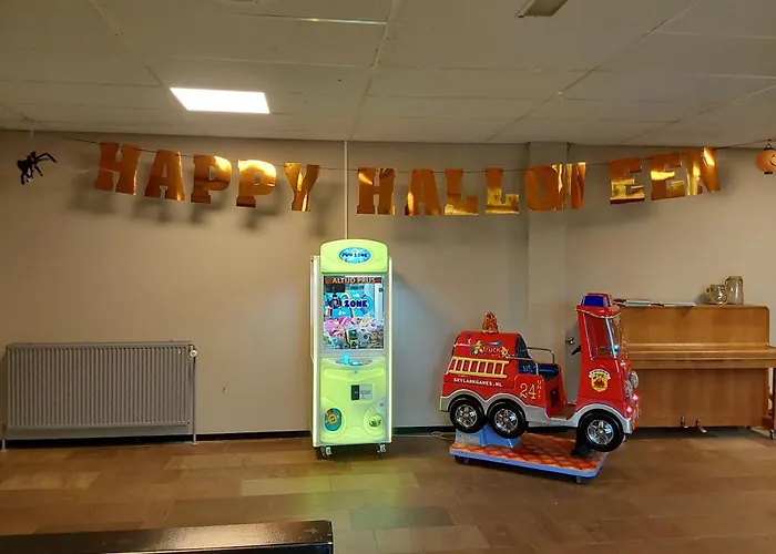 Rumah Senang Wellness Met Hottub En Tuin